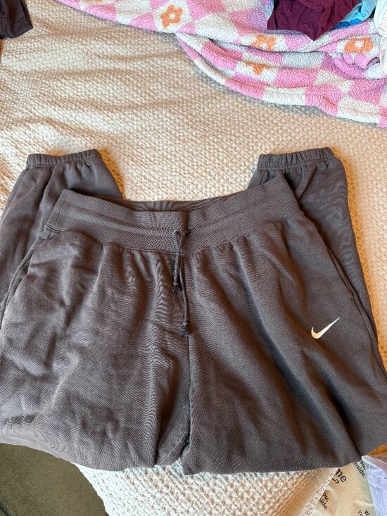 Nike Pants - Nike Sweatpants